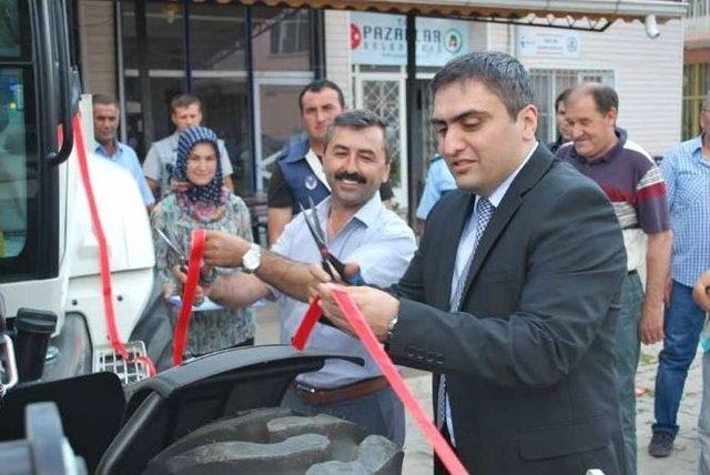 Pazarlar Belediyesi’ne Yeni İş Makinesi