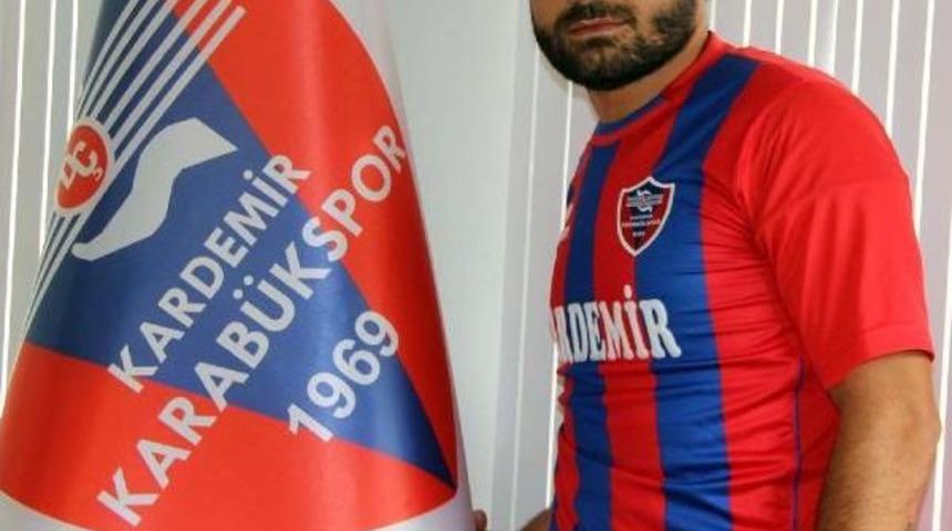 Kardemir Karab&uuml;kspor İsmail Dinler'i Kadrosuna Kattı