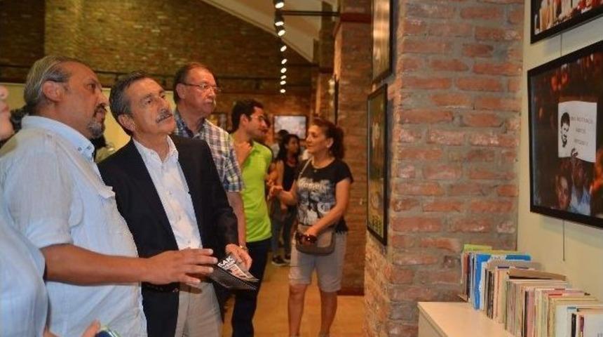 Ali İsmail Korkmaz Fotoğraf Sergisi İle Anıldı