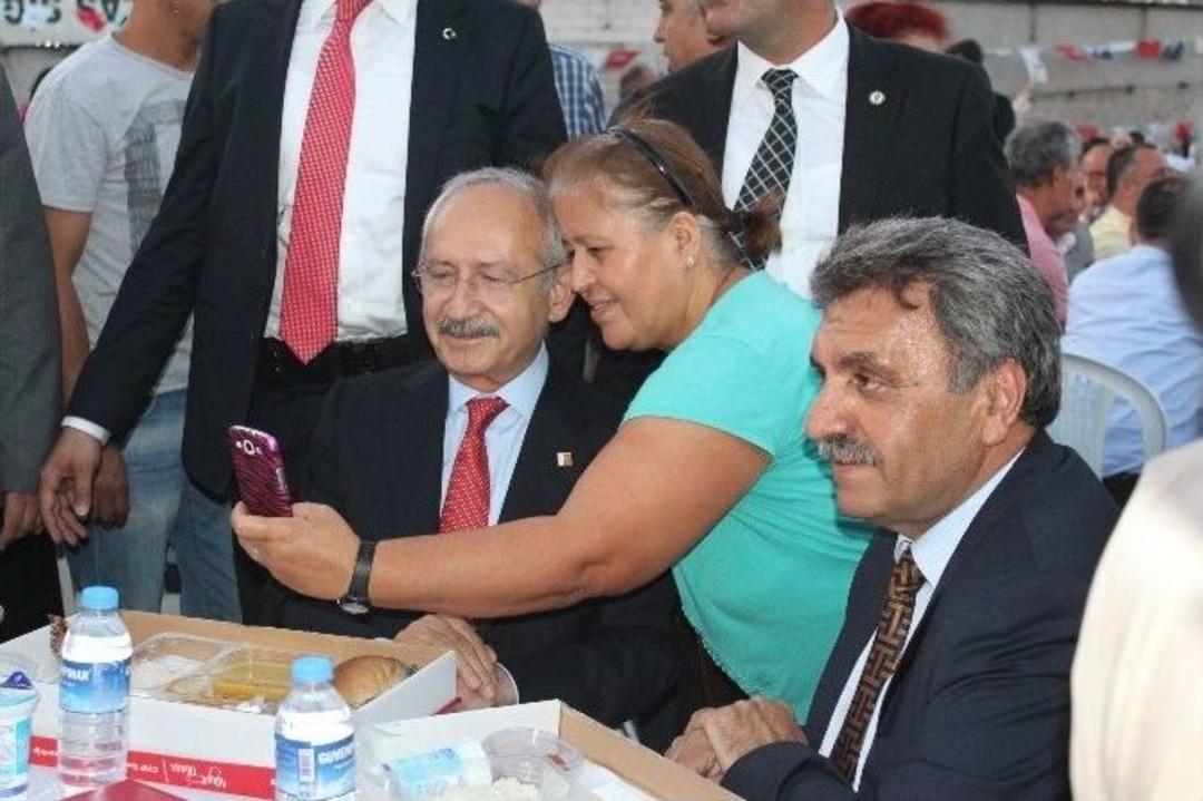 Chp Genel Başkanı Kılı&ccedil;daroğlu Halk İftarına Katıldı