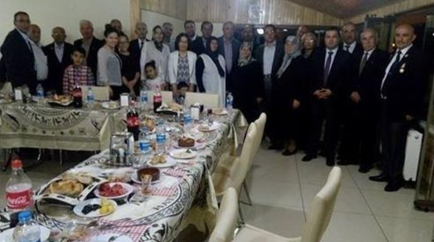 Kaymakam Sağ Şehit Aileleri Ve Gazilerle İftarda Buluştu