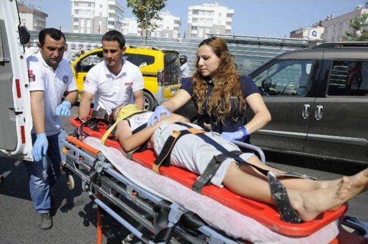 Bir Kazada İki Annenin Gözyaşları G5