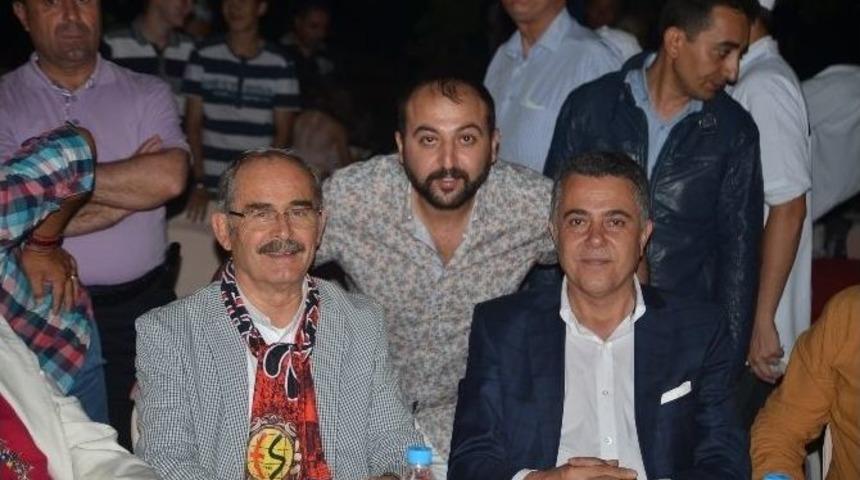 Eskişehirsporlu Taraftarlar İftarda Buluştu