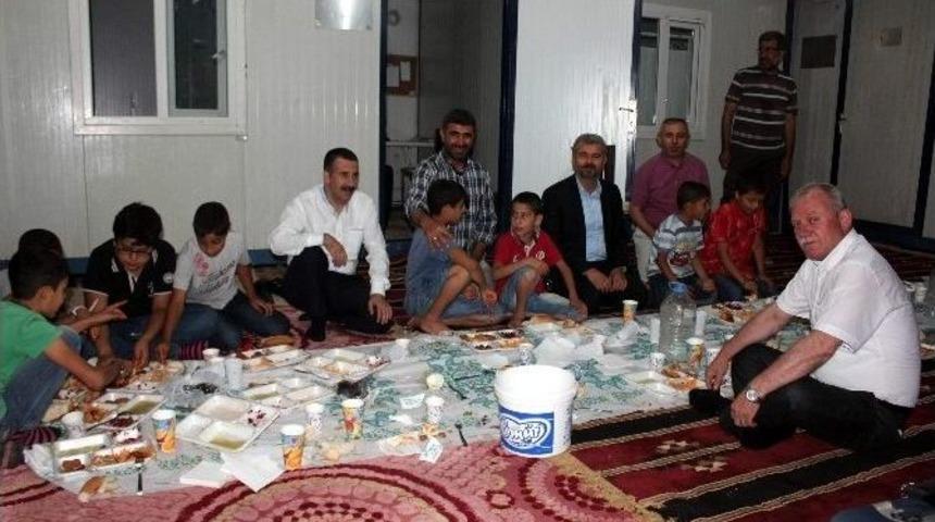 Eğitim-bir-sen-suriyeli Yetimleri Unutmadı