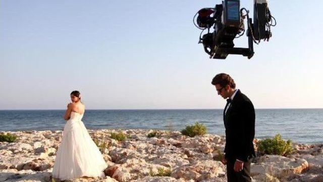 Bollywood'un Iki Ünlü Ismi Antalya'da Buluştu