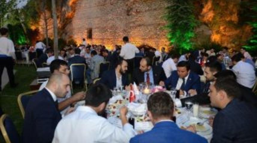 Gen&ccedil; Girişimciler Btso&rsquo;nun İftar Programında Buluştu