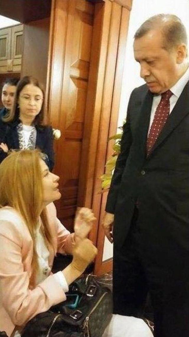 Cumhurbaşkanı Erdoğan’dan Engelli Milletvekiline Özel İlgi