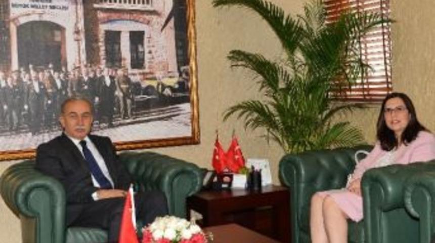 Kktc Mersin Konsolosu İnanıroğlu&rsquo;ndan Vali B&uuml;y&uuml;k&rsquo;e Ziyaret