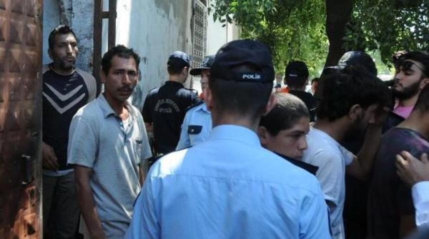 Gaziantep'te Dilenen Ve Atık Toplayan Suriyelilere Operasyon