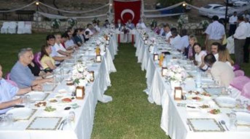 Başkan Kocamaz, Sivil Toplum Kuruluşları İle İftarda Buluştu