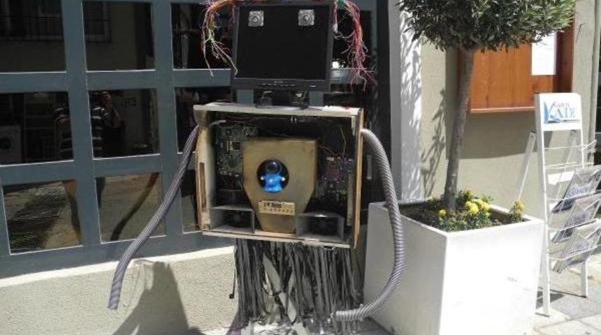 Gen&ccedil; Tasarımcılar Şaşırtı