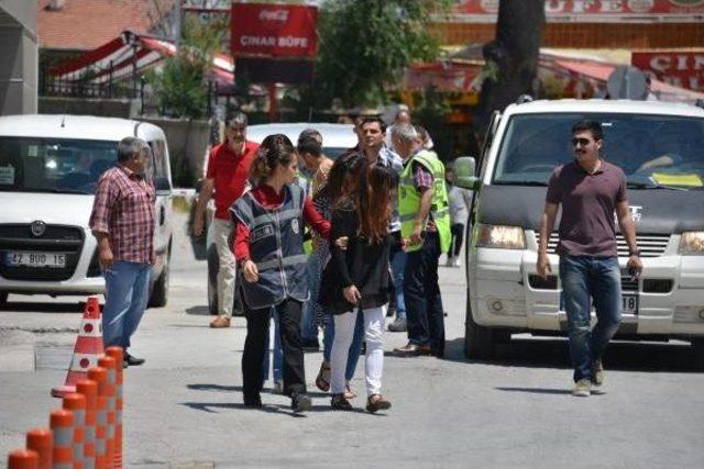 Öğretmene, Eski Sevgileden Beyzbol Sopalı Işkence