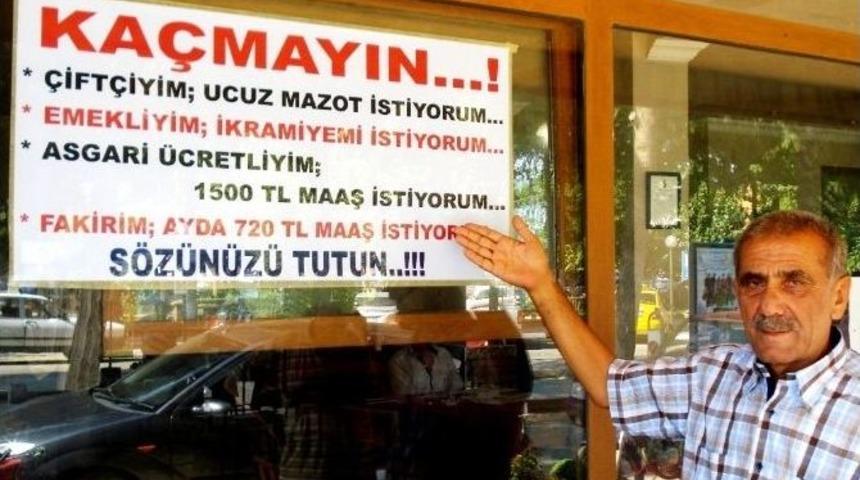 Se&ccedil;im Vaatlerine Pankartlı Hatırlatma