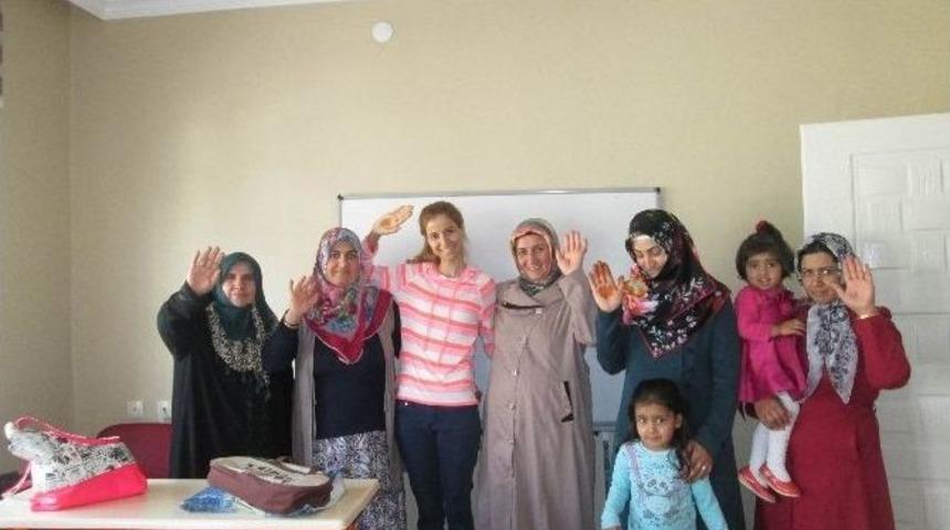 İpekyolu Aile Destek Merkezi 2015 Yılında Yeni Hizmet Binasında Faaliyetlerine Devam Ediyor