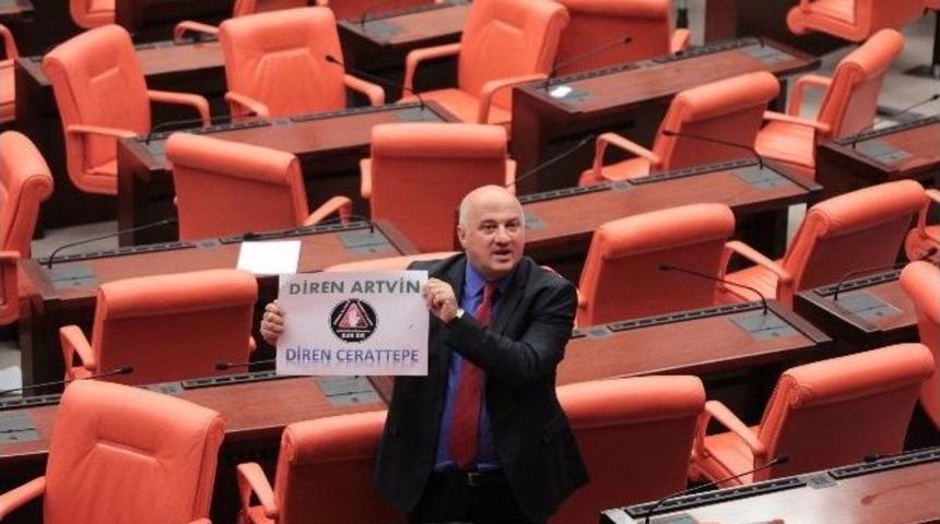 Chp’li Vekilden Meclis’te 24 Saatlik Eylem