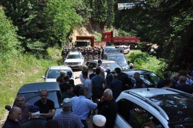 Artvin'de Çevrecilerin Maden Direnişi Sürüyor