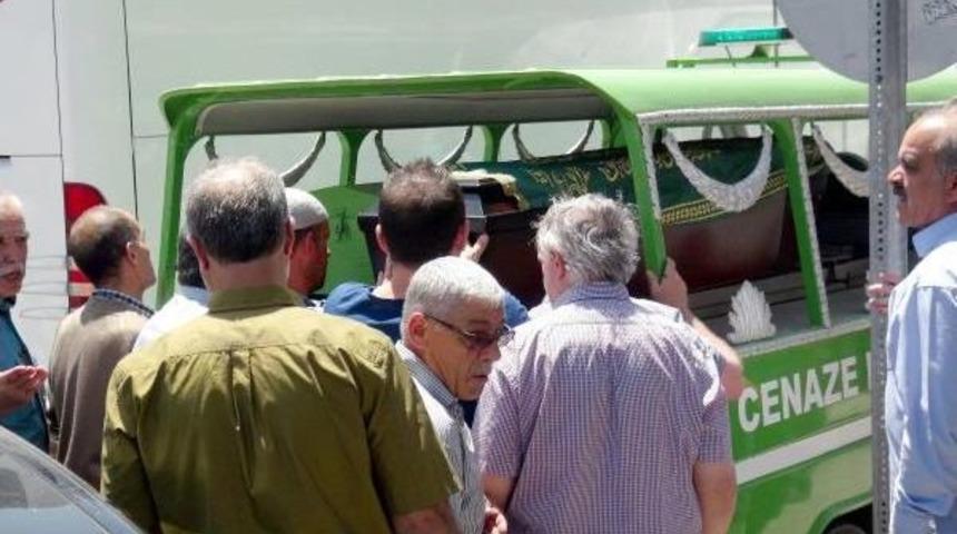 Bel&ccedil;ika'da Kanserden &Ouml;len Mahmut &Ouml;zer I&ccedil;in 'yeşil' Iddiası