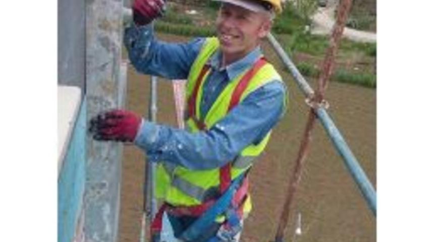 İnşaatın 7'nci Katında D&uuml;şen 1 Iş&ccedil;i &Ouml;ld&uuml;, 1 Iş&ccedil;i De Yaralandı (2)