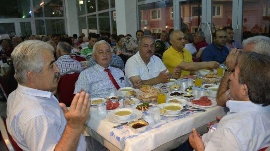 Alaplı Ziraat Odası &Ccedil;ift&ccedil;ilerle İftarda Buluştu