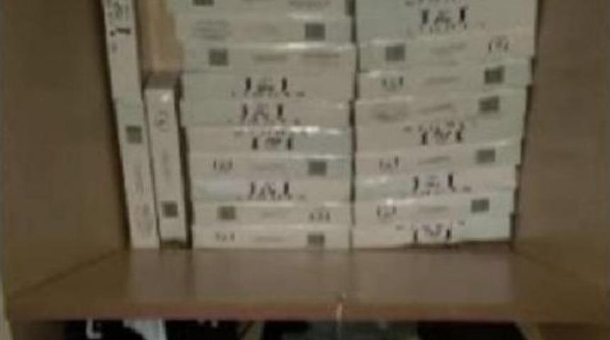 Uşak'ta Ka&ccedil;ak Sigara Satan Esnafa Operasyon