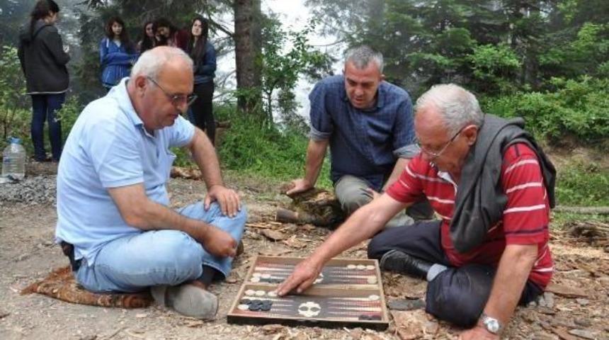 Artvin'de &Ccedil;evrecilerin Maden Direnişi S&uuml;r&uuml;yor (2)
