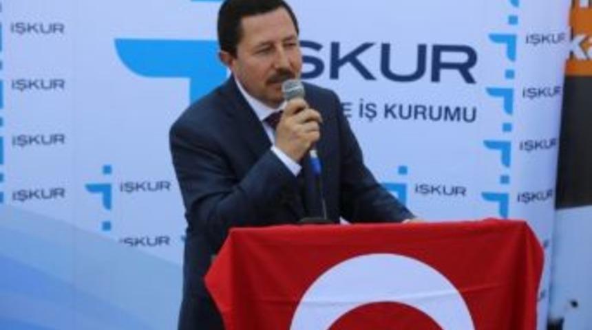 Validen İşverene &Uuml;cret Tepkisi