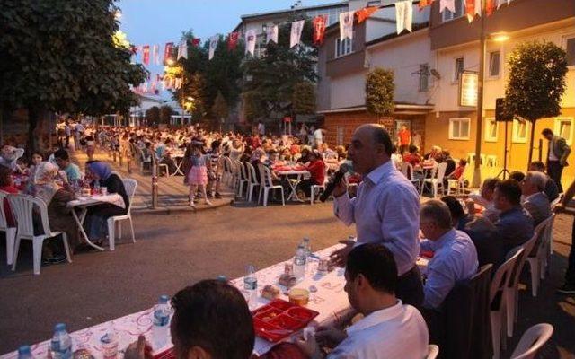 Sokak İftarlarının Son Adresi Merkez Mahallesi Oldu