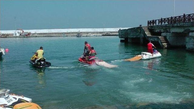 Akçakoca’da Jet Skili Cankurtaran Ekipleri Göreve Hazır