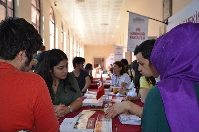 Üniversite Tercihlerinde Sağlık Alanları Dikkat Çekiyor