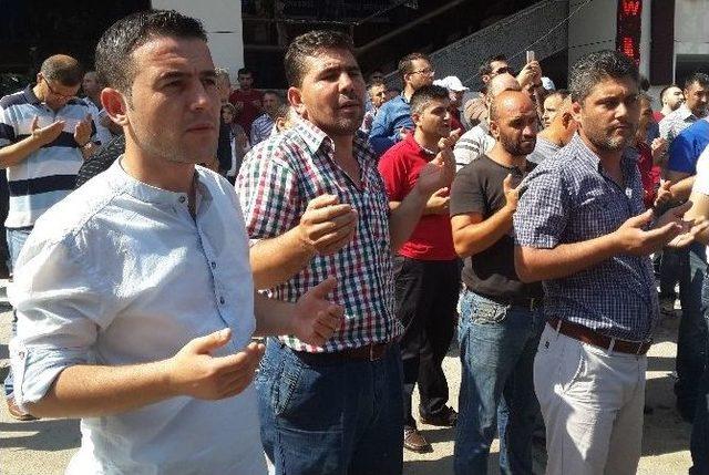 Rüzgarlı Sokak Esnafları Arkadaşlarının Ölümünü Protesto Etti