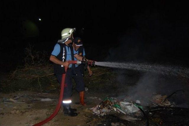 Sahurda Çıkan Yangın Mahalleyi Ayağa Kaldırdı