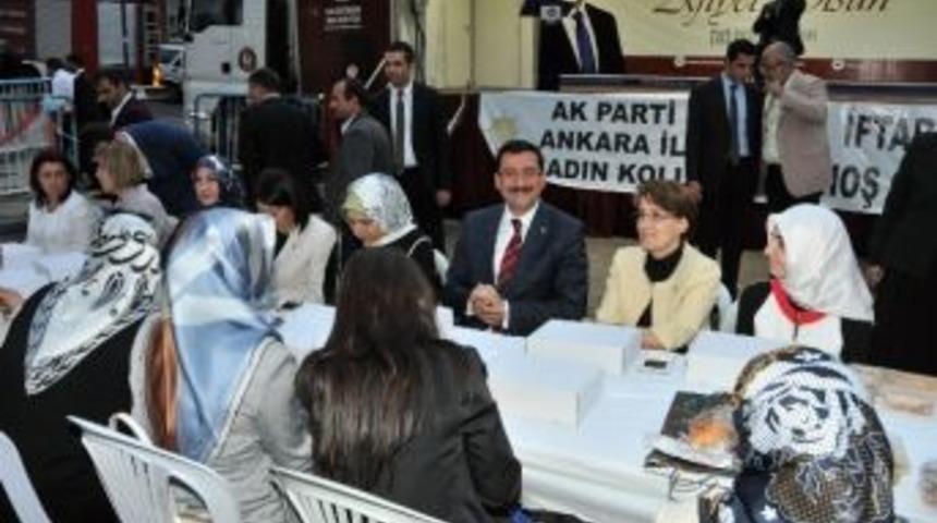 Bağlum Mahallesi İftar Coşkusunu Birlikte Yaşadı