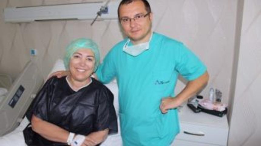 &Uuml;nl&uuml; Sanat&ccedil;ının Ablası Operasyon Ge&ccedil;irdi