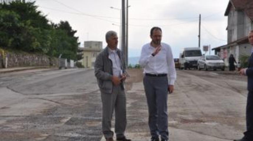 Başkan Ayaz Sahada &Ccedil;alışmaları Yerinde İnceliyor