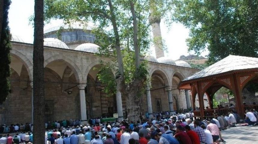 Tokat&rsquo;ta Ramazan Ayının Son Cuması