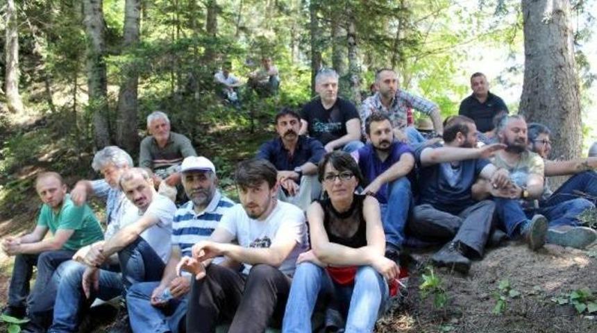 Cerattepe'de M&uuml;cadele M&uuml;cadele S&uuml;r&uuml;yor: 760 Kişiyle Dava Dilek&ccedil;esi Verildi (2)