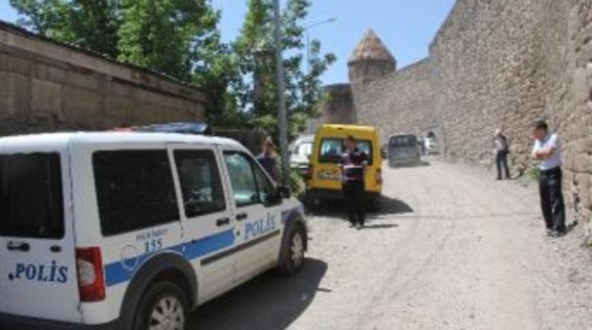 Erzurum&rsquo;da Ara&ccedil;tan Hırsızlık