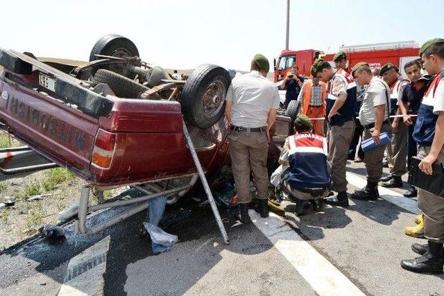 Konya’da Otomobille Pikap Çarpıştı: 2 Ölü, 8 Yaralı