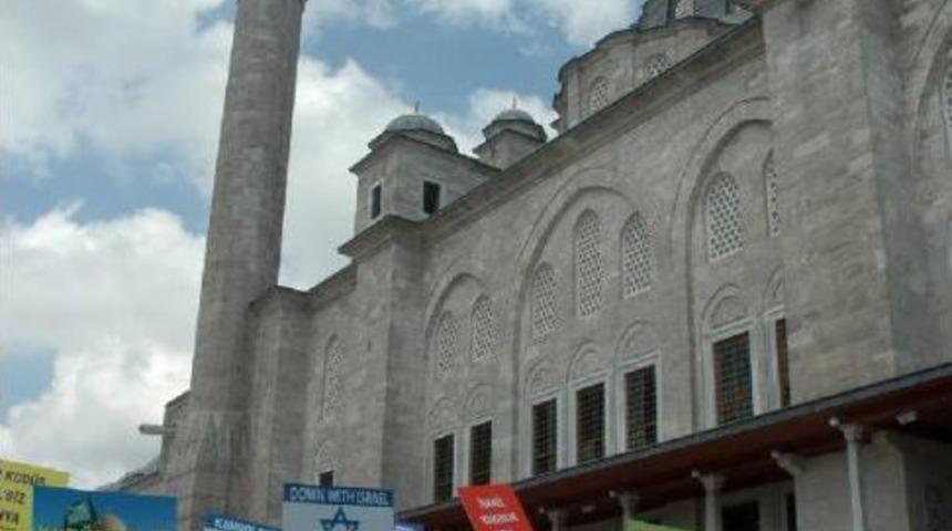 D&uuml;nya Kud&uuml;s G&uuml;n&uuml;&rsquo;Nde İsrail&rsquo;I Protesto Ettiler