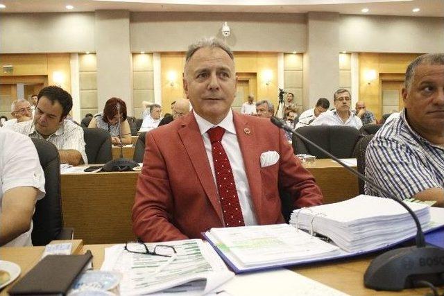 Büyükşehir Meclisinde Plajların Ücretli-ücretsiz Tartışması