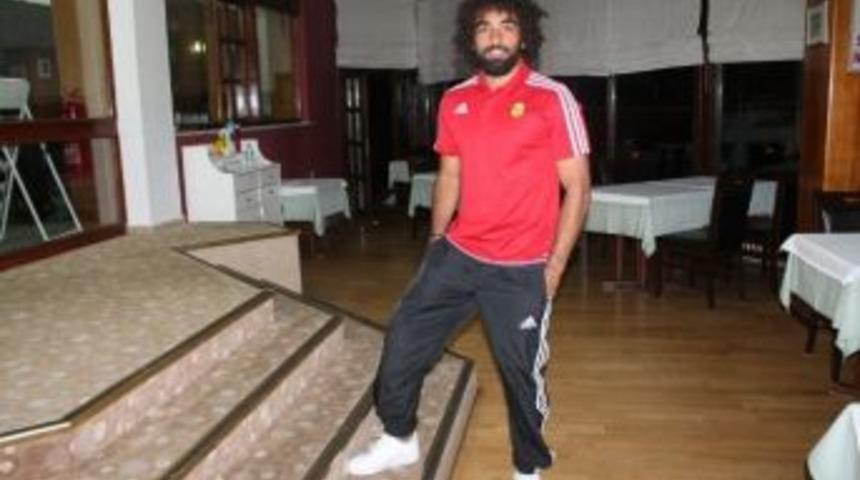 Yeni Malatyaspor&rsquo;un Gen&ccedil; Savunmacısından Sakatlık A&ccedil;ıklaması