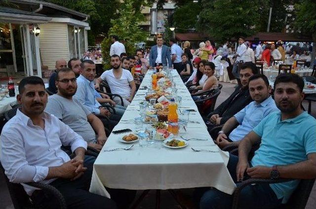 Ak Parti Teşkilatlarından Birlik Beraberlik Mesajı