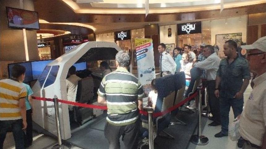 U&ccedil;ak Sim&uuml;lat&ouml;r&uuml;ne Yoğun İlgi