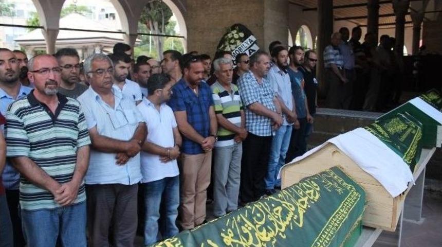 Kazada Hayatını Kaybeden İlker Yontarım Toprağa Verildi