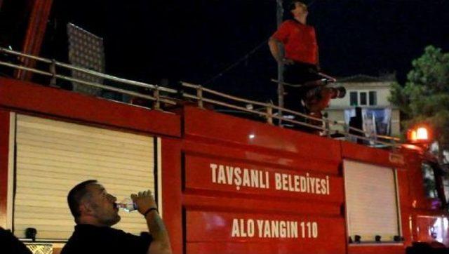 Tavşanlı'da Korkutan Yangın