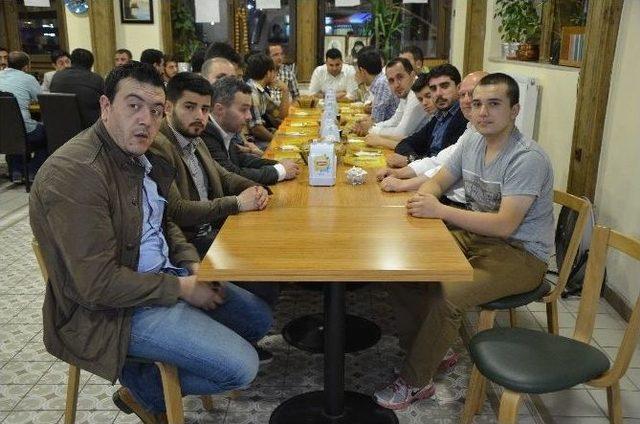 Tügva Eskişehir’de Sahur Programı Düzenledi