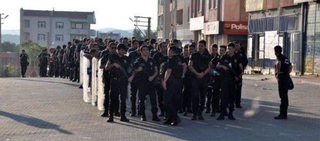 Keşan’Da Polisin Sloganlı Yürüyüşüne Soruşturma