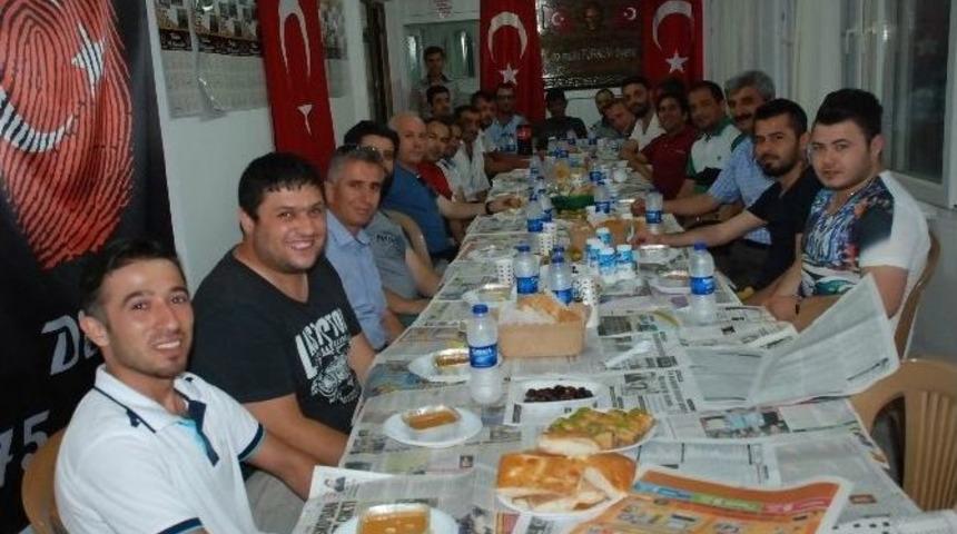 Didim 75 Gen&ccedil;lik İftar Yemeğinde Biraraya Geldi