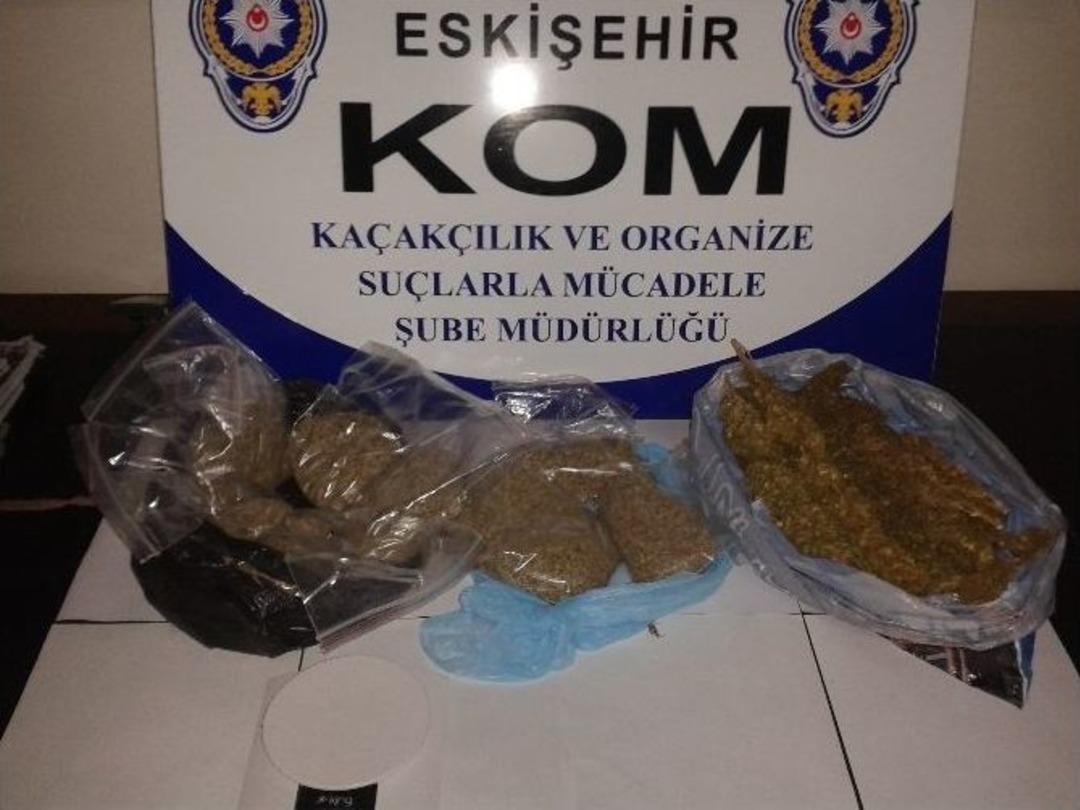 Eskişehir&rsquo;de Uyuşturucu İle M&uuml;cadele S&uuml;r&uuml;yor