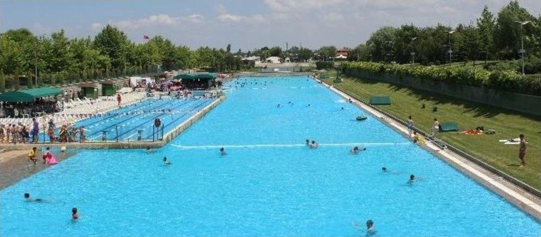 Bozkırın Ortasında Plaj Keyfi